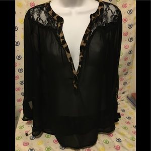 Miss me black lace top